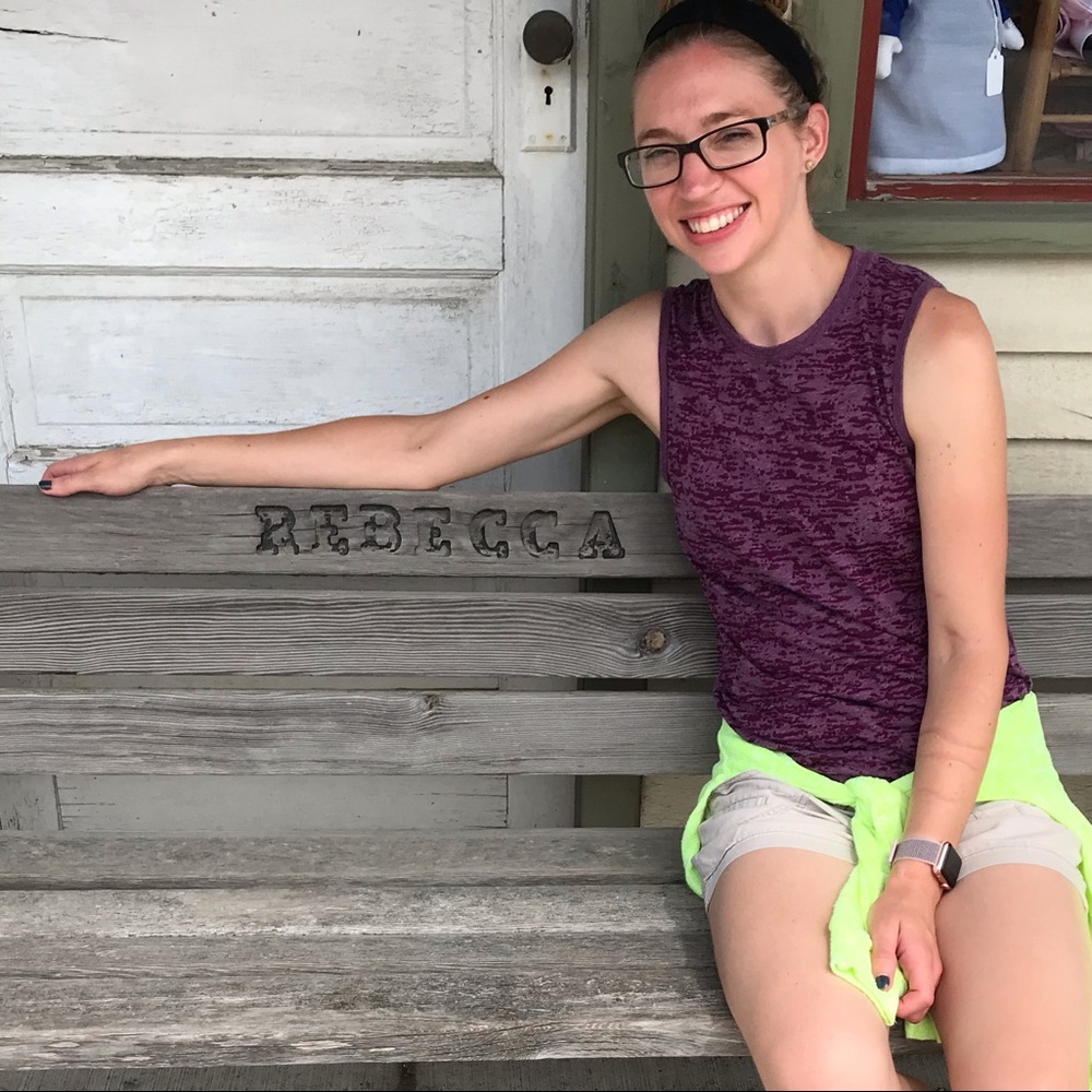 Meet your Posher, Rebecca